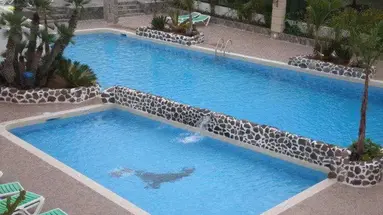 Las Piramides Resort