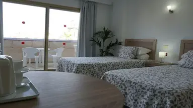 Las Piramides Resort