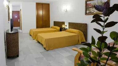 Las Piramides
