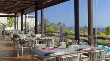 Las Terrazas de Abama Suites