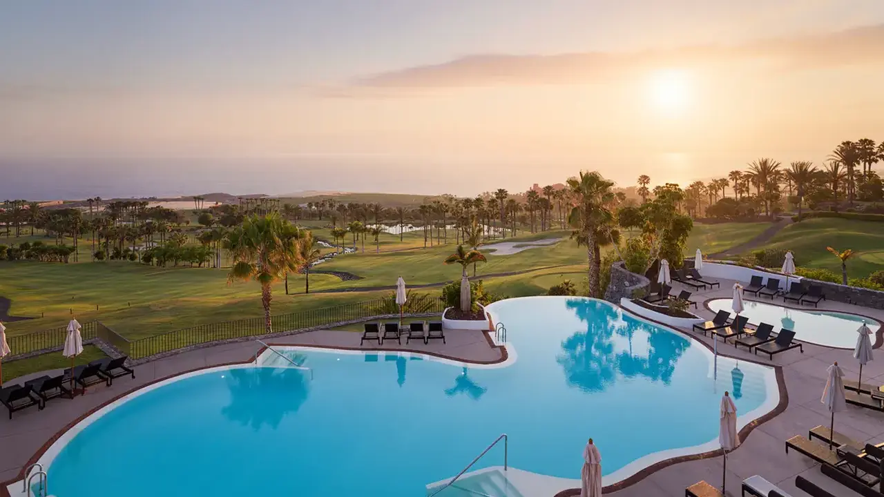 Las Terrazas de Abama Suites