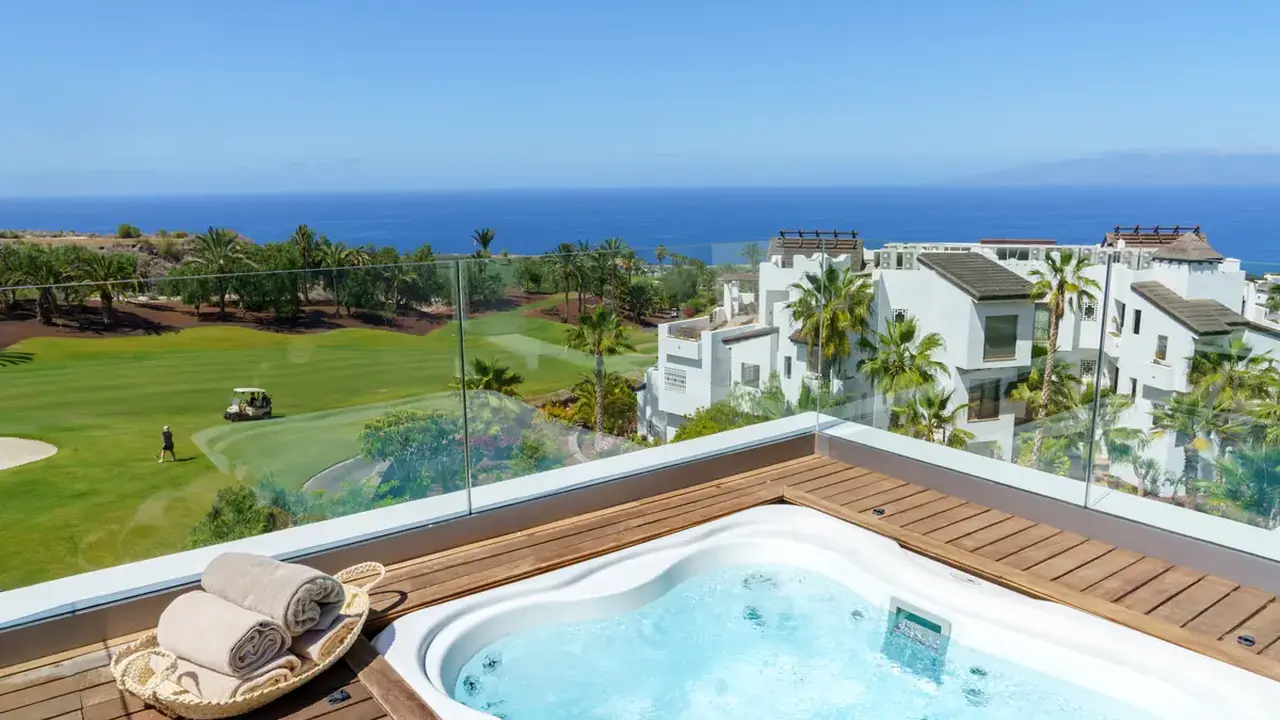 Las Terrazas de Abama Suites