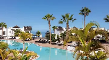 Las Terrazas de Abama Suites