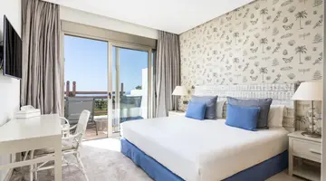 Las Terrazas de Abama Suites