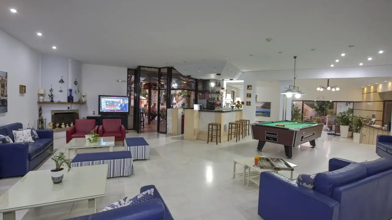 Latania Apartments