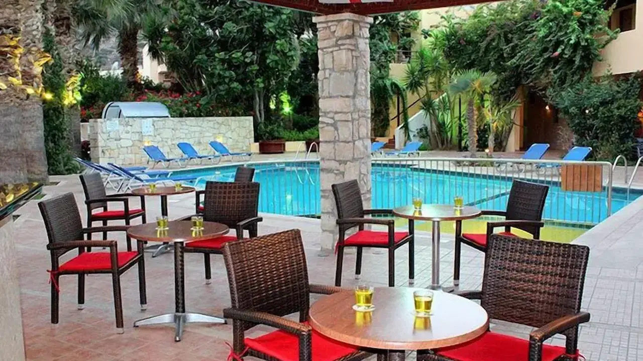 Latania Apartments