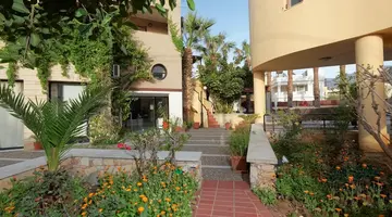Latania Apartments