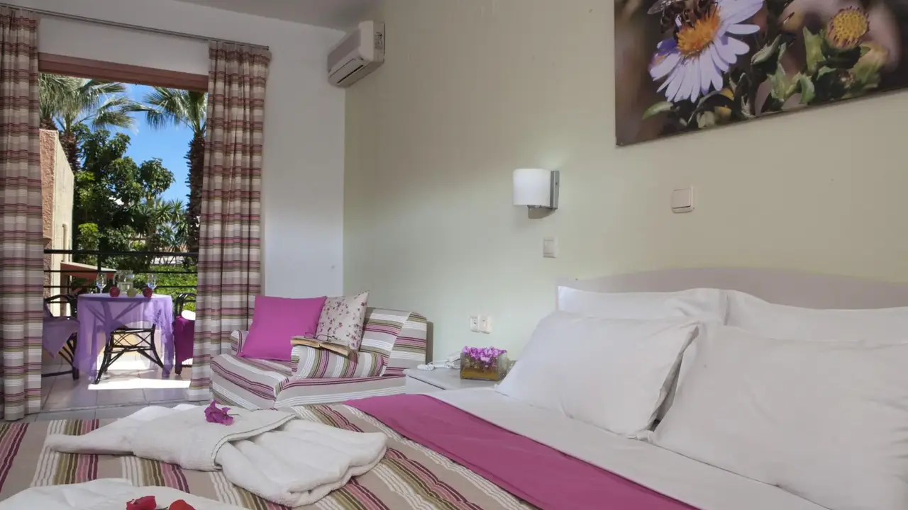 Latania Apartments