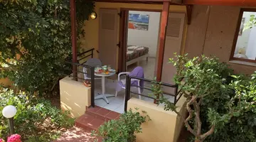 Latania Apartments