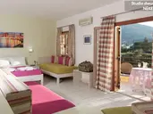 Latania Apts