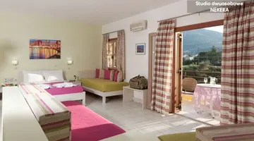 Latania Apts