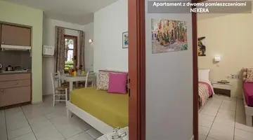 Latania Apts