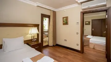 Latanya Park Resort - All Inclusive