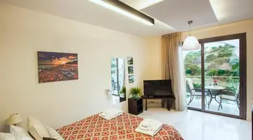 Latchi Escape Hotel & Suites