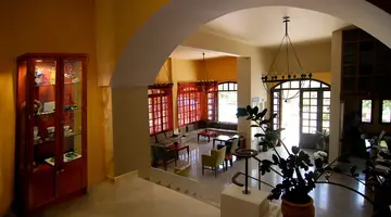 Lato Hotel