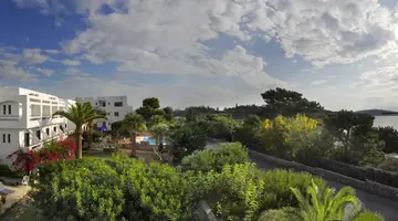 Lato Hotel
