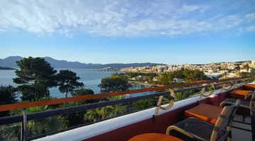 Lato Hotel