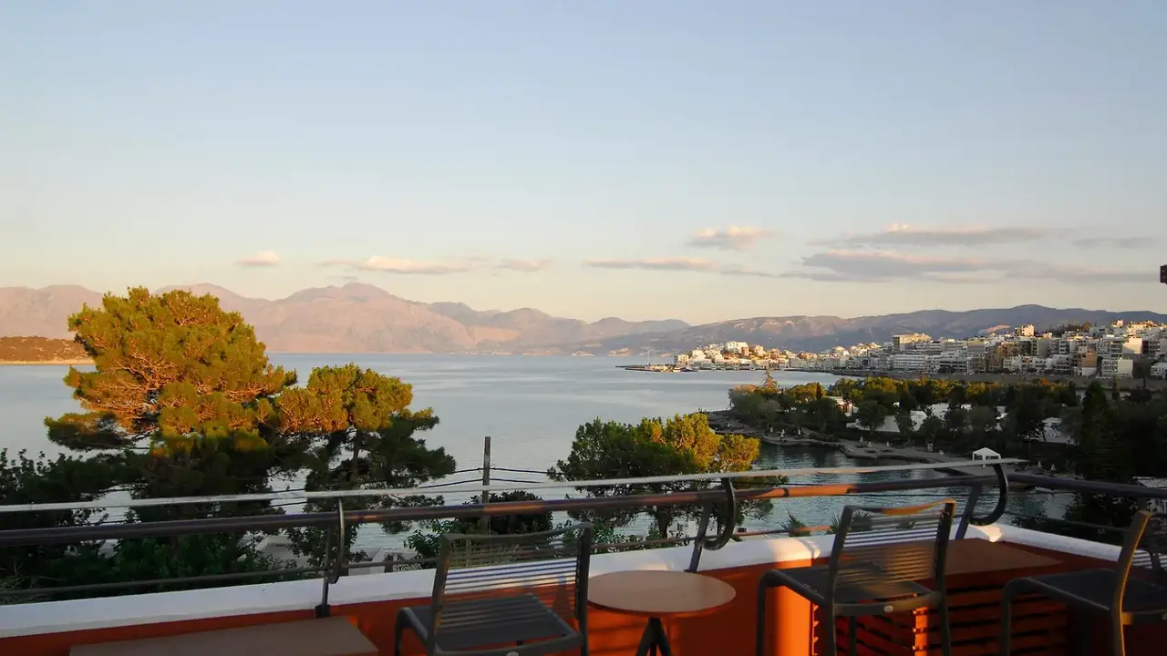 Lato Hotel