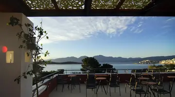Lato Hotel