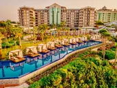 LAUR HOTEL EXPERIENCE & LAUR HOTELS ELEGANCE