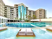 LAUR HOTEL EXPERIENCE & LAUR HOTELS ELEGANCE