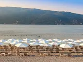 Lazure Hotel & Marina