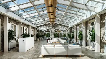 LAZURE HOTEL & MARINA