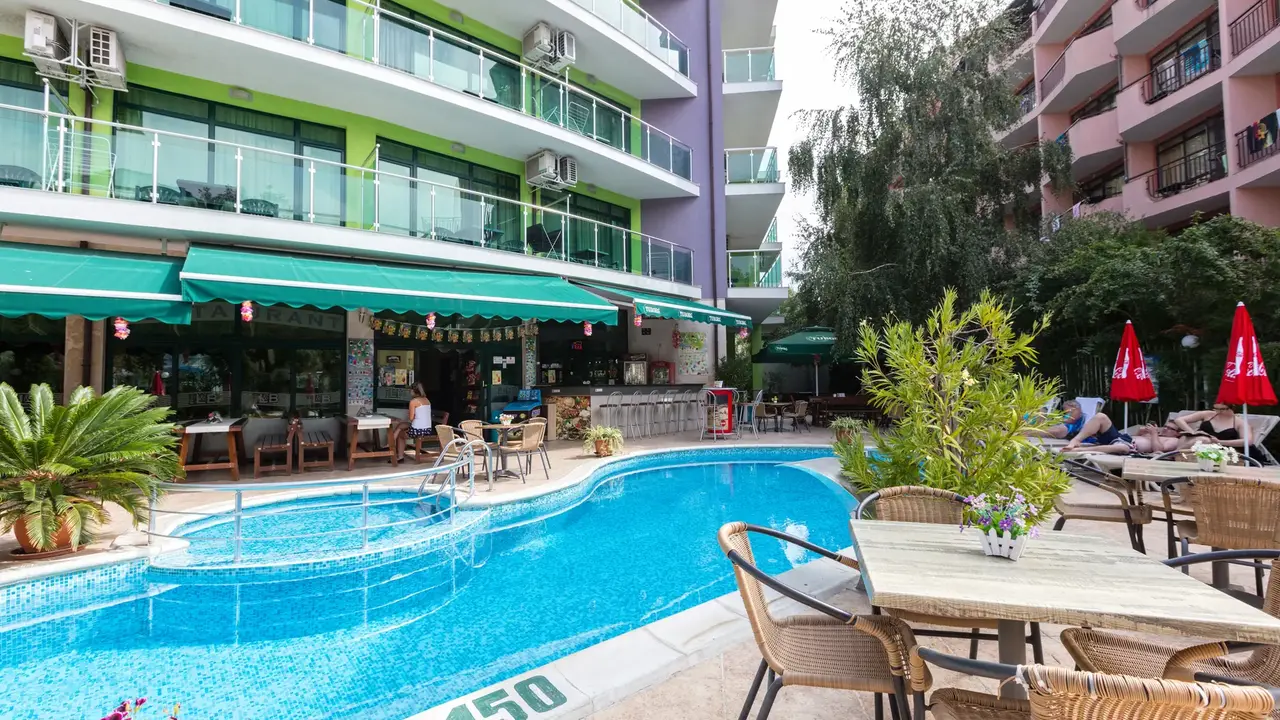 LB Hotel