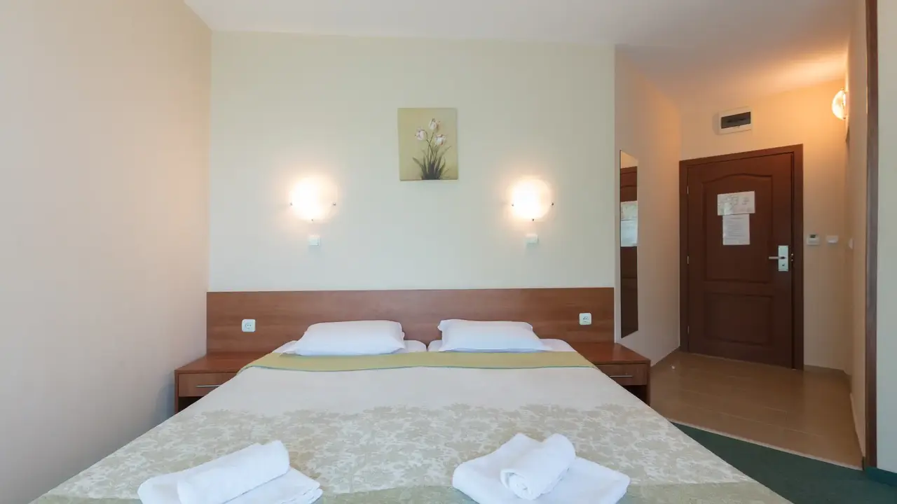 LB Hotel