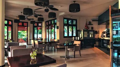 Le Cardinal Exlusive Resort