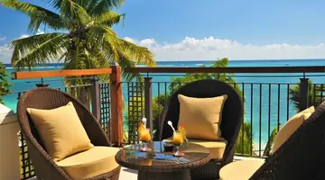 Le Cardinal Exlusive Resort