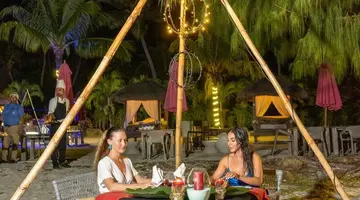 Le Domaine de L Orangeraie (La Digue Hotel)
