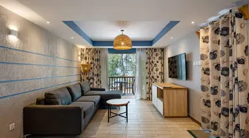 Le Grand Bleu Hotel