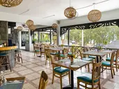 Le Grand Bleu Hotel