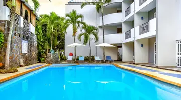 Le Grand Bleu Hotel