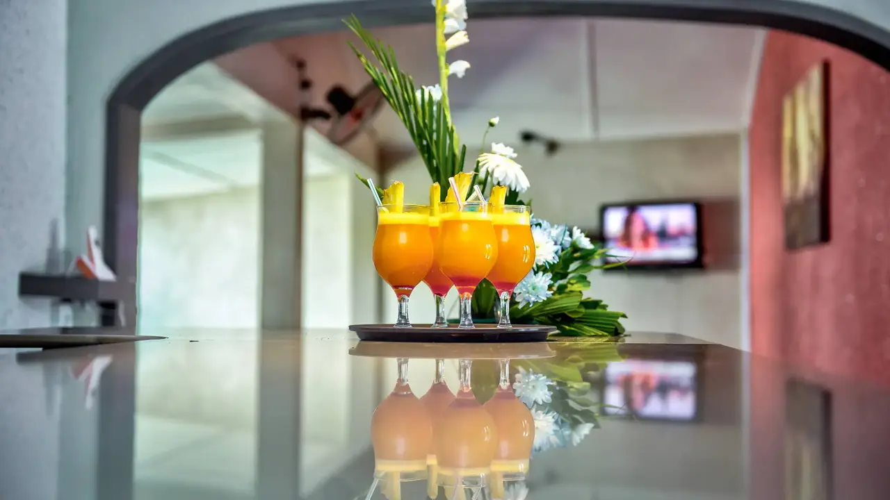 Le Grand Bleu Hotel