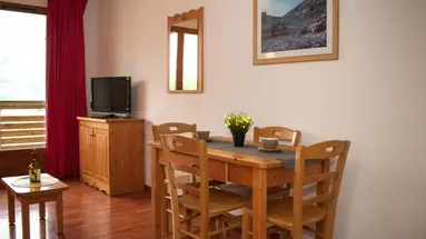 Le Hameau du Puy (Promocj