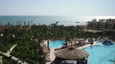 Le Jardin Aqua Park Resort