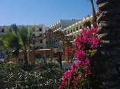 Le Jardin Aqua Park Resort