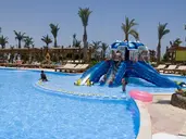 Le Jardin Aqua Park Resort