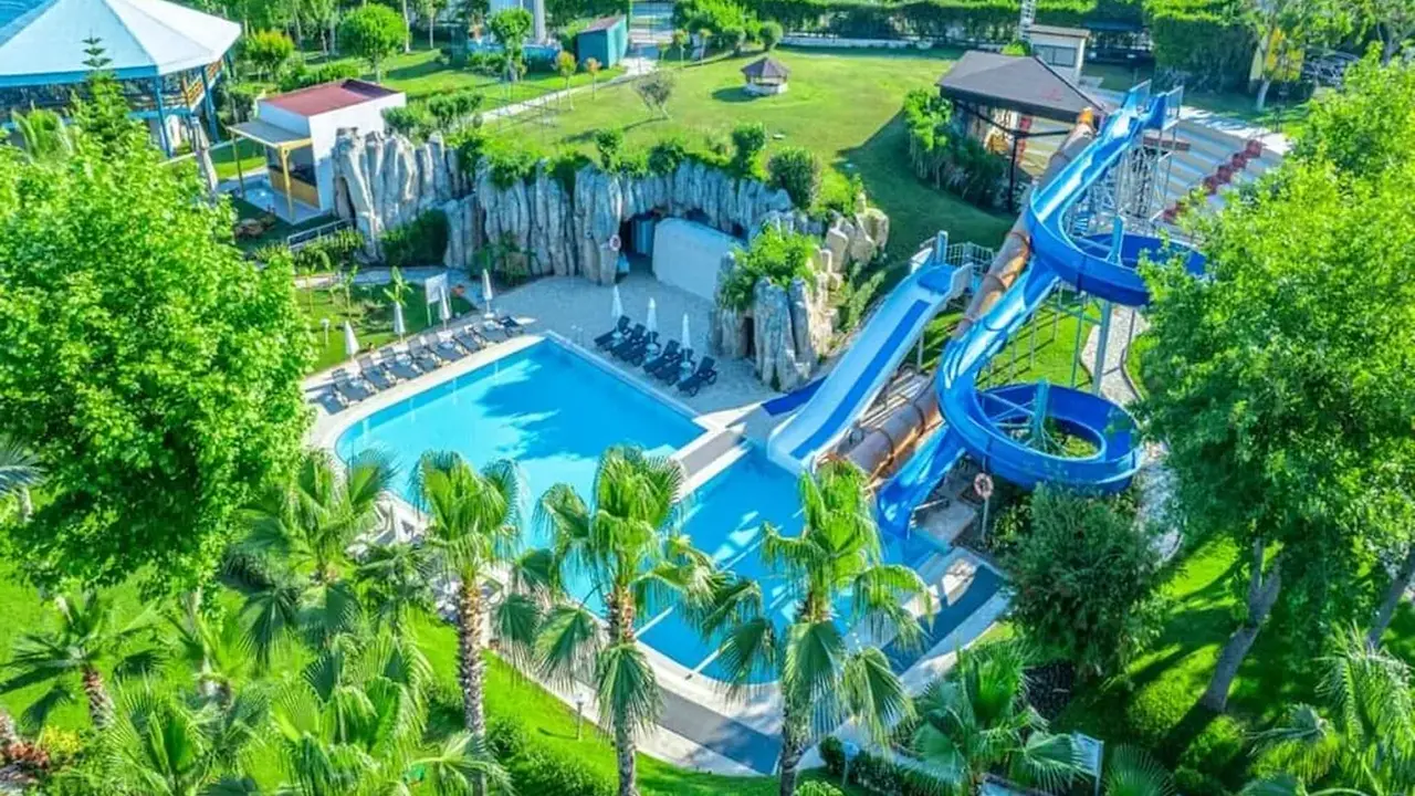 Le Jardin Resort Holiday Village