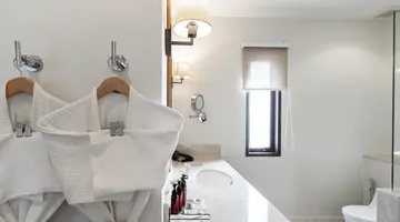 LE MENARA KHAO LAK