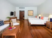 LE MENARA KHAO LAK