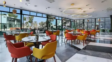 Le Meridien Abu Dhabi