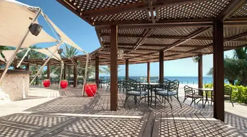 Le Meridien Al Aqah Beach Resort