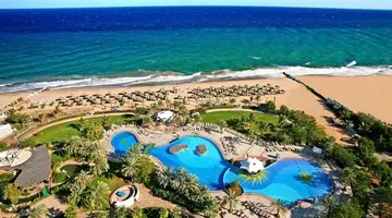 Le Meridien Al Aqah Beach Resort