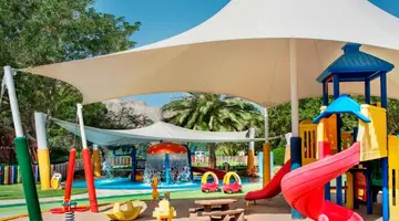 Le Meridien Al Aqah Beach Resort