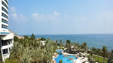 Le Meridien Al Aqah Beach Resort