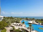 Le Meridien Al Aqah Beach Resort