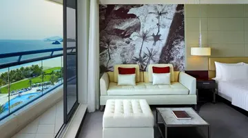 Le Meridien Al Aqah Beach Resort